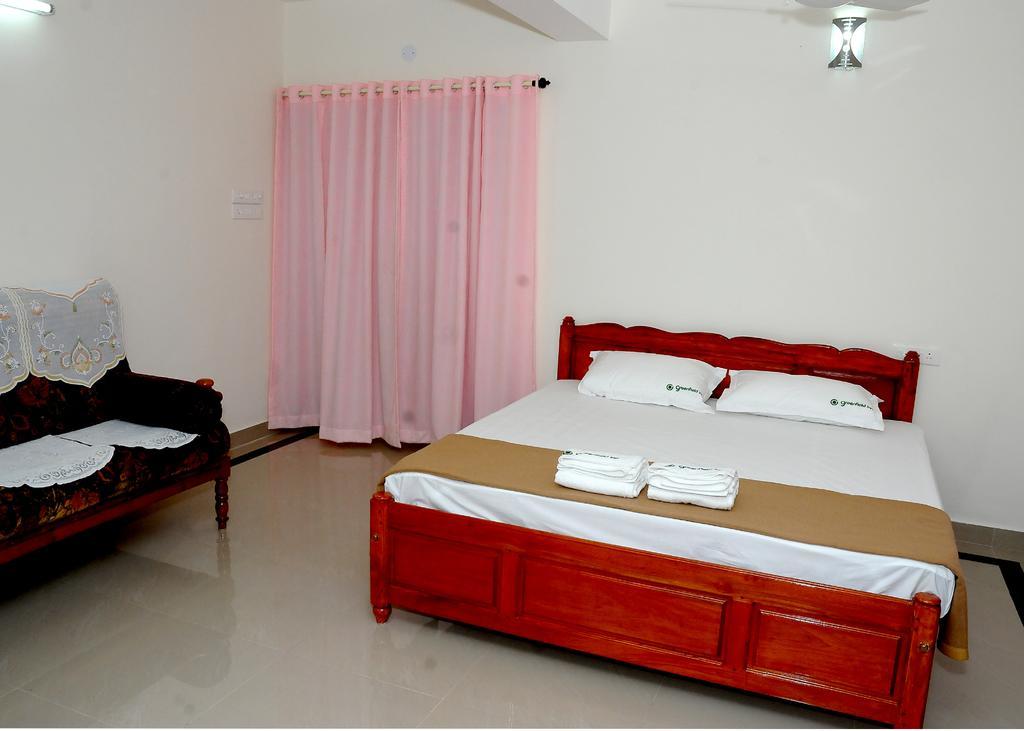 تريفِندرم Greenfield Inn المظهر الخارجي الصورة