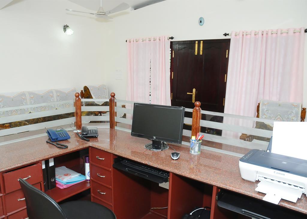تريفِندرم Greenfield Inn المظهر الخارجي الصورة