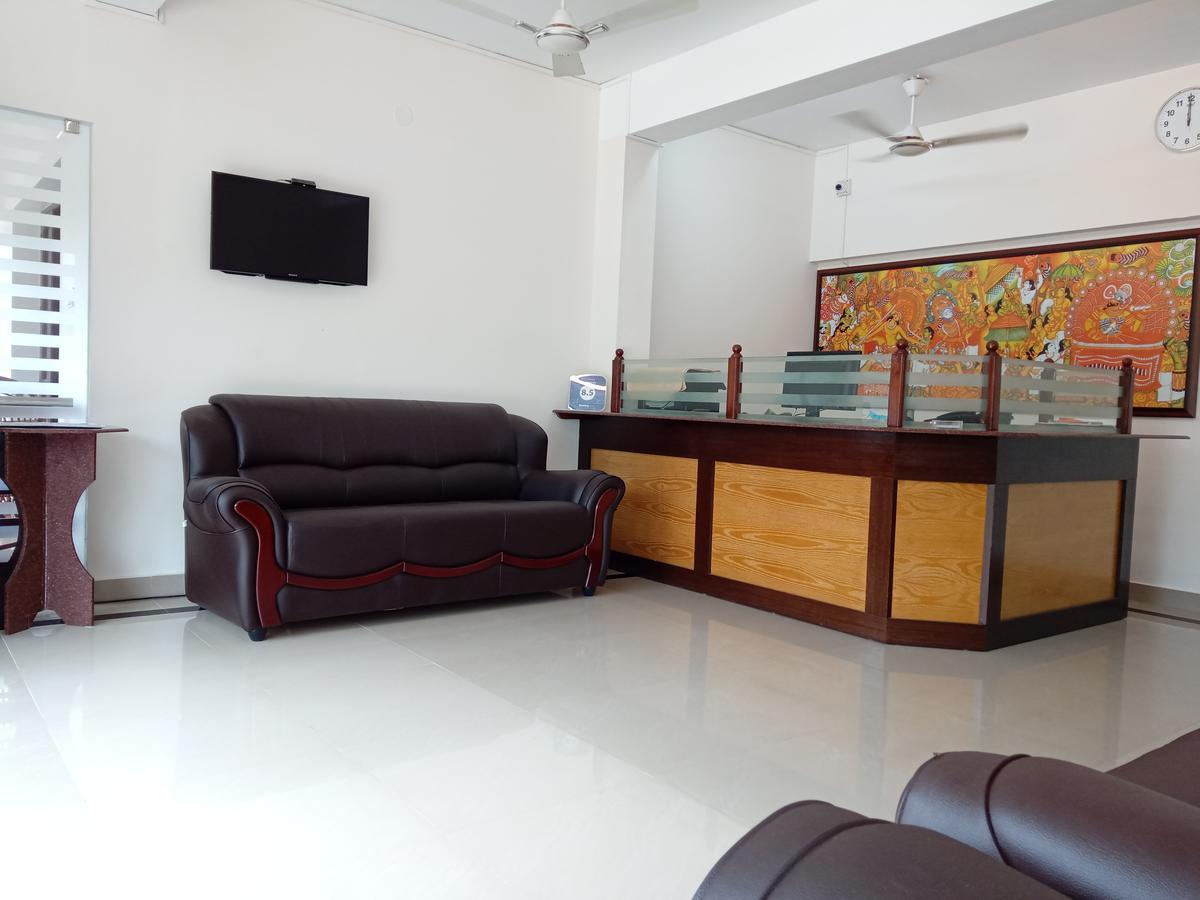 تريفِندرم Greenfield Inn المظهر الخارجي الصورة